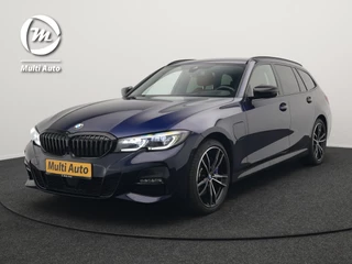 BMW 3 Serie Touring 330e M Sport Plug in Hybrid 293pk Dealer O.H PHEV | Trekhaak Af Fabriek | Laser LED | Head Up | Adaptive Cruise | Apple Carplay | Keyless | Lederen Sportstoelen Verwarmd | Camera | Virtual | Navigatie | DAB | 19"L.M |