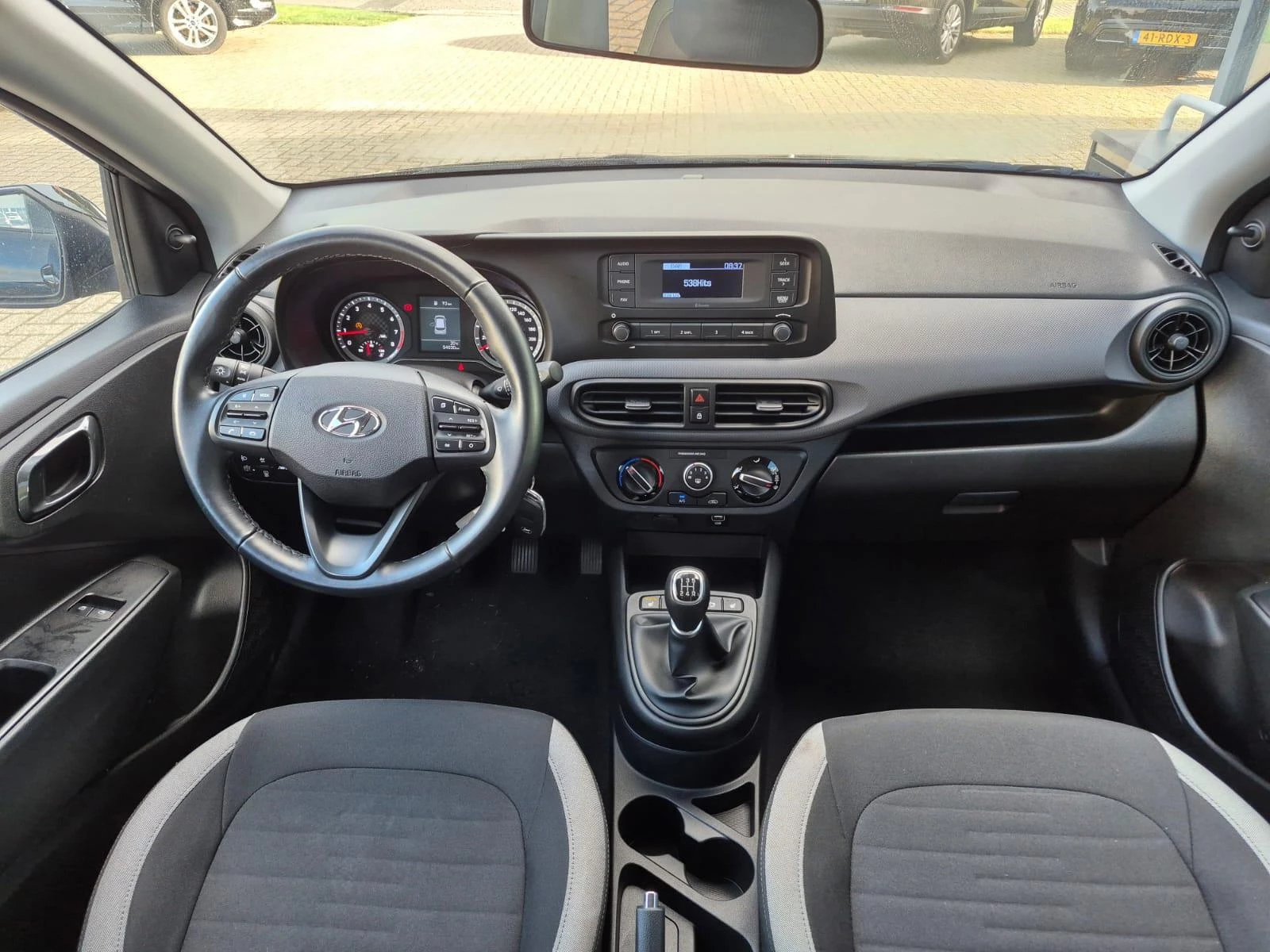 Hoofdafbeelding Hyundai i10