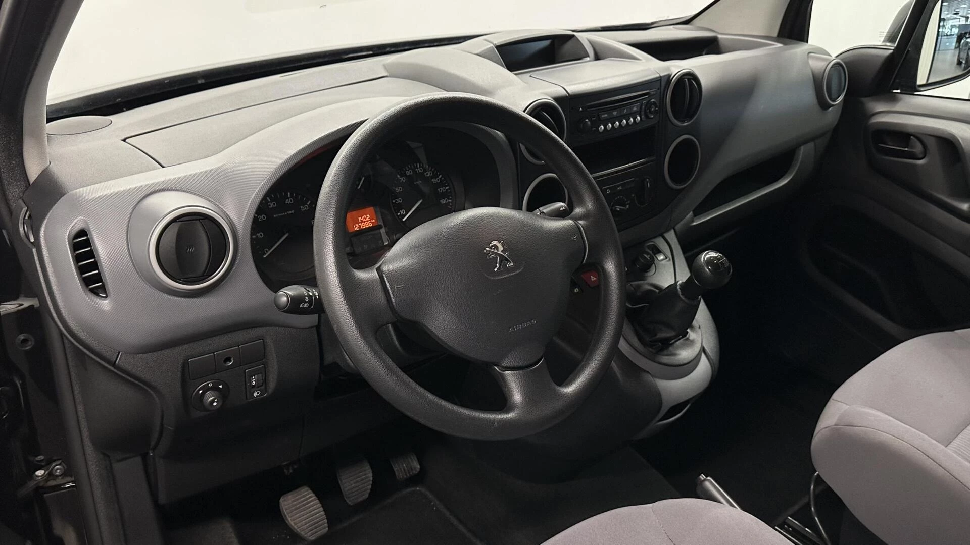 Hoofdafbeelding Peugeot Partner