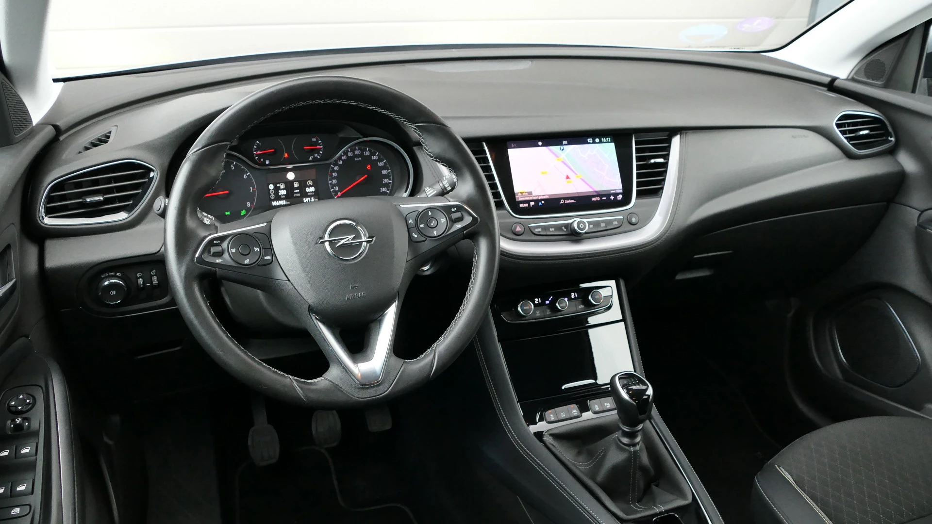 Hoofdafbeelding Opel Grandland X