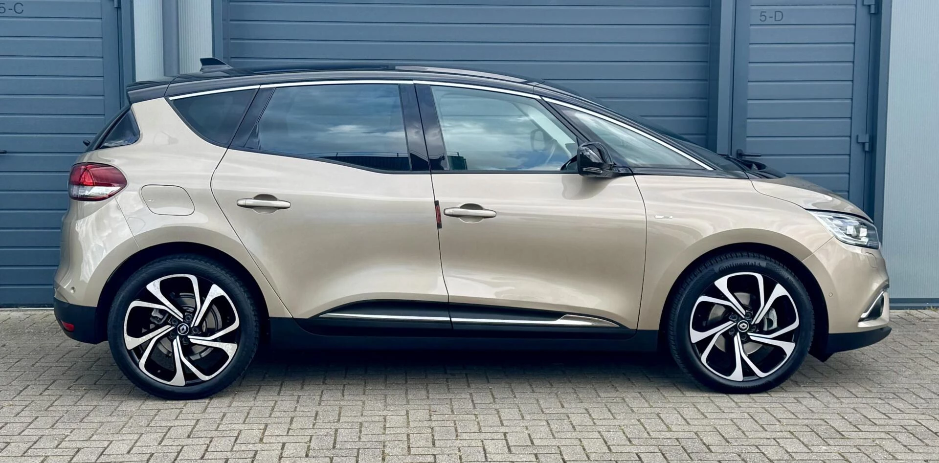 Hoofdafbeelding Renault Scénic