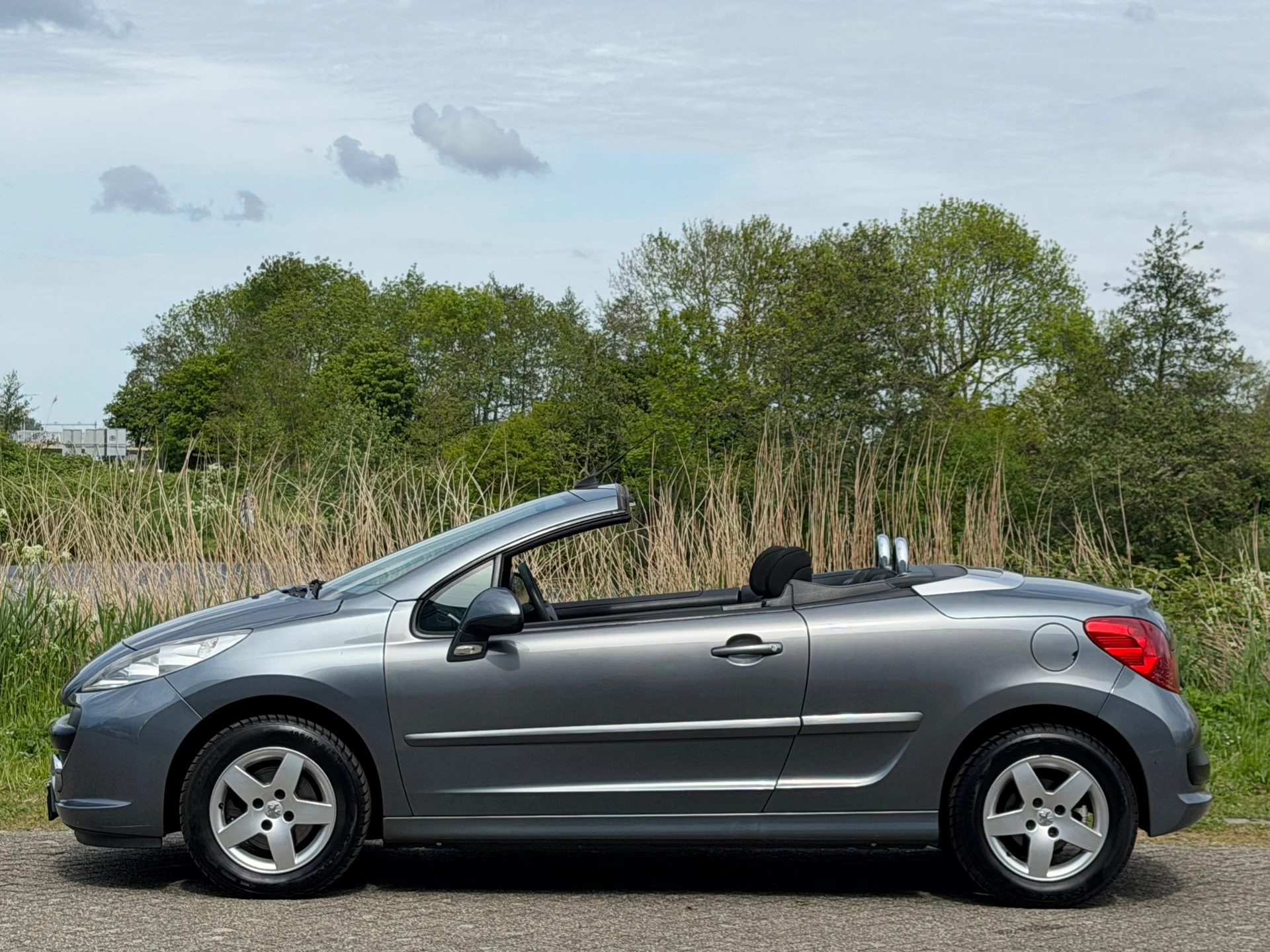 Hoofdafbeelding Peugeot 207