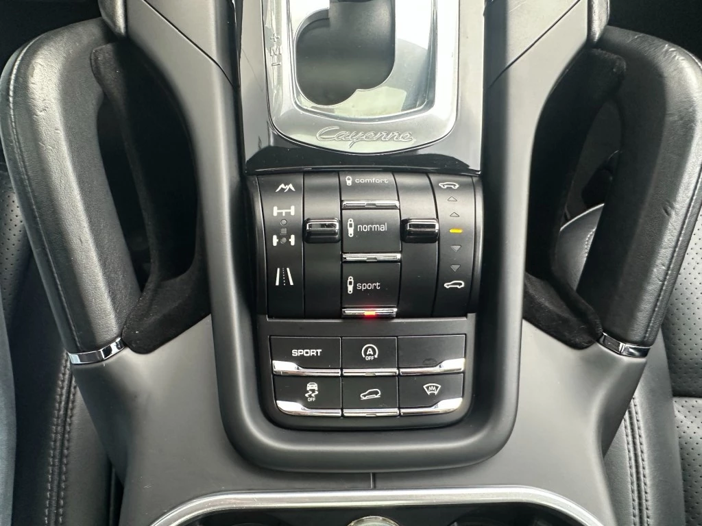 Hoofdafbeelding Porsche Cayenne