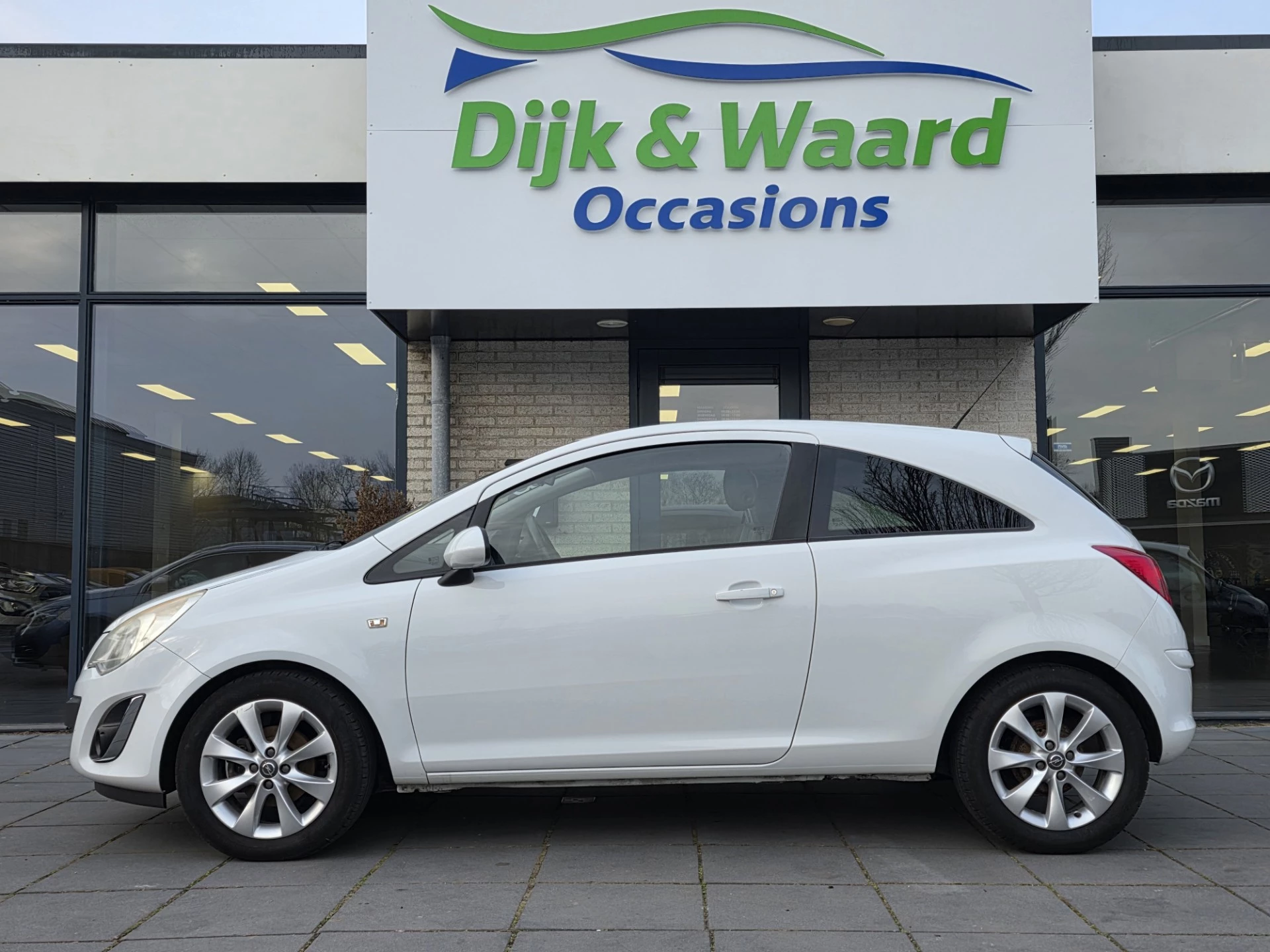 Hoofdafbeelding Opel Corsa