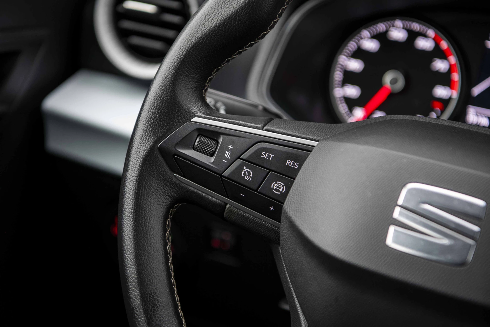 Hoofdafbeelding SEAT Arona