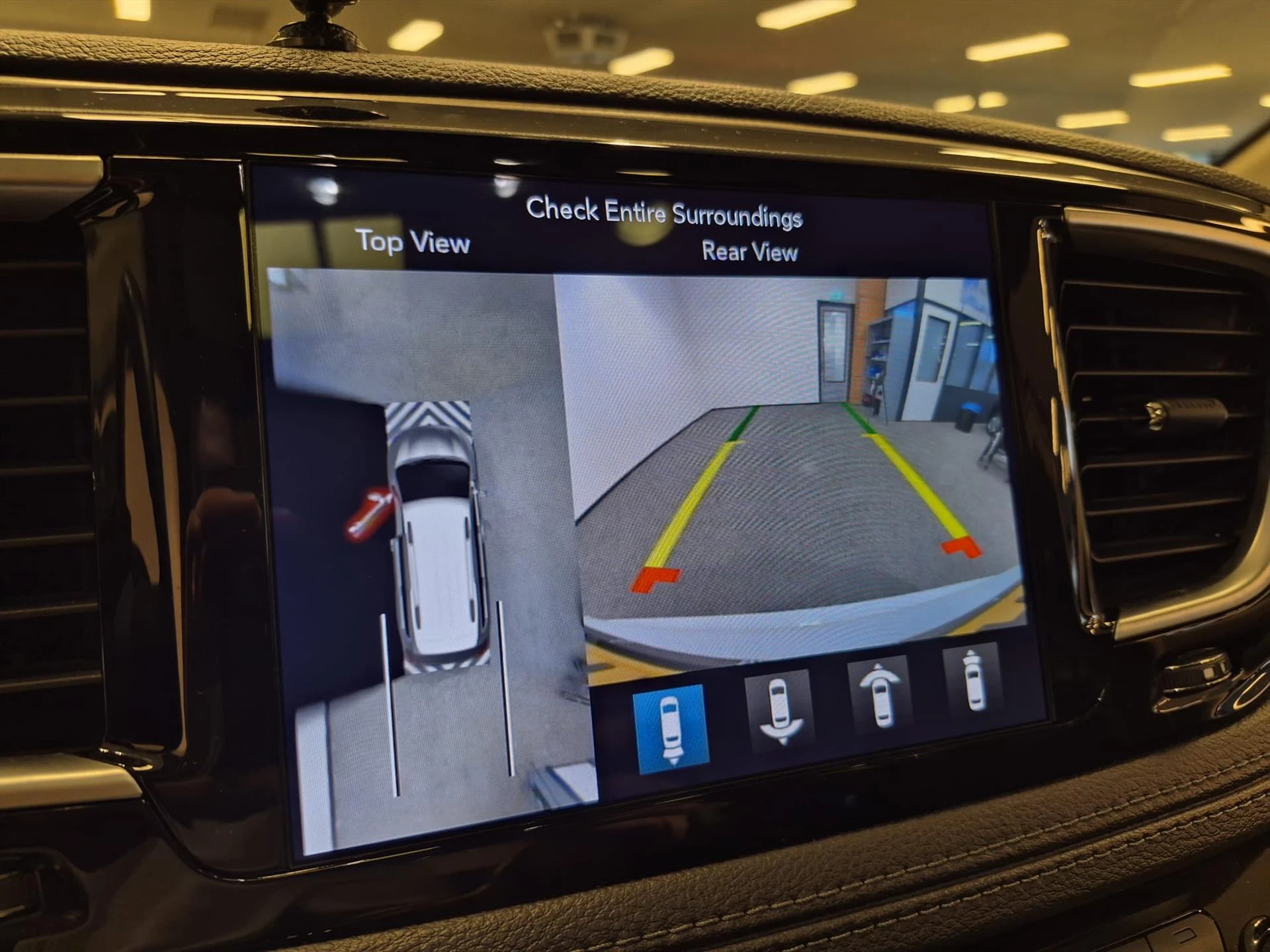 Hoofdafbeelding Chrysler Pacifica