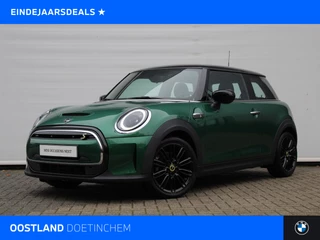 MINI Electric Classic / Sportstoelen / Comfort Access / Stuurverwarming / LED / Stoelverwarming / Airconditioning / Cruise Control