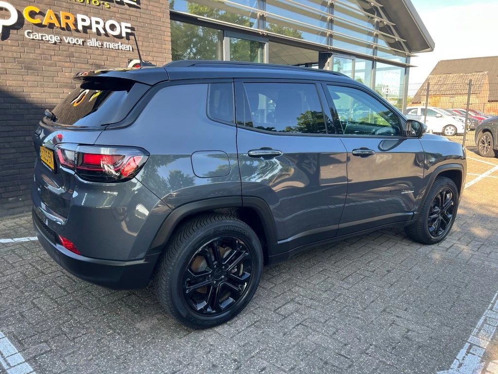 Hoofdafbeelding Jeep Compass
