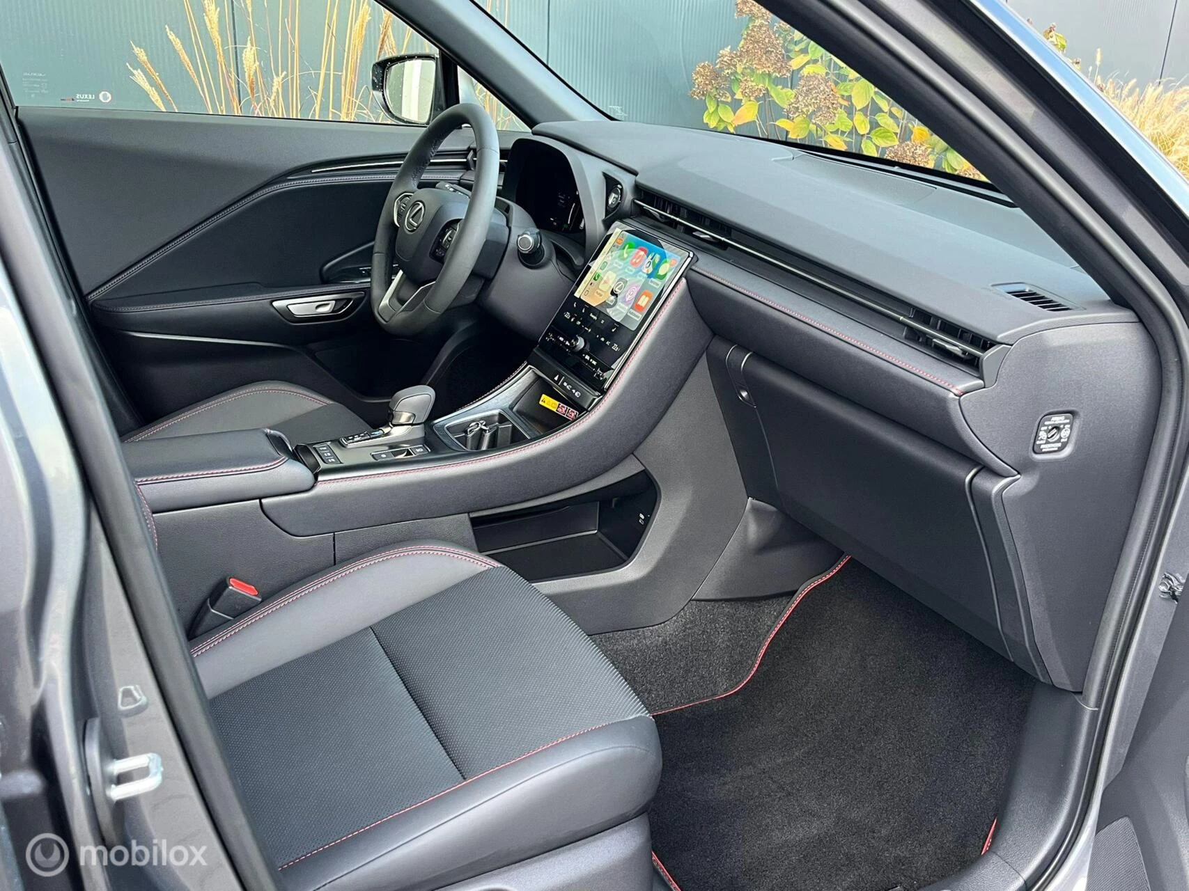 Hoofdafbeelding Lexus LBX