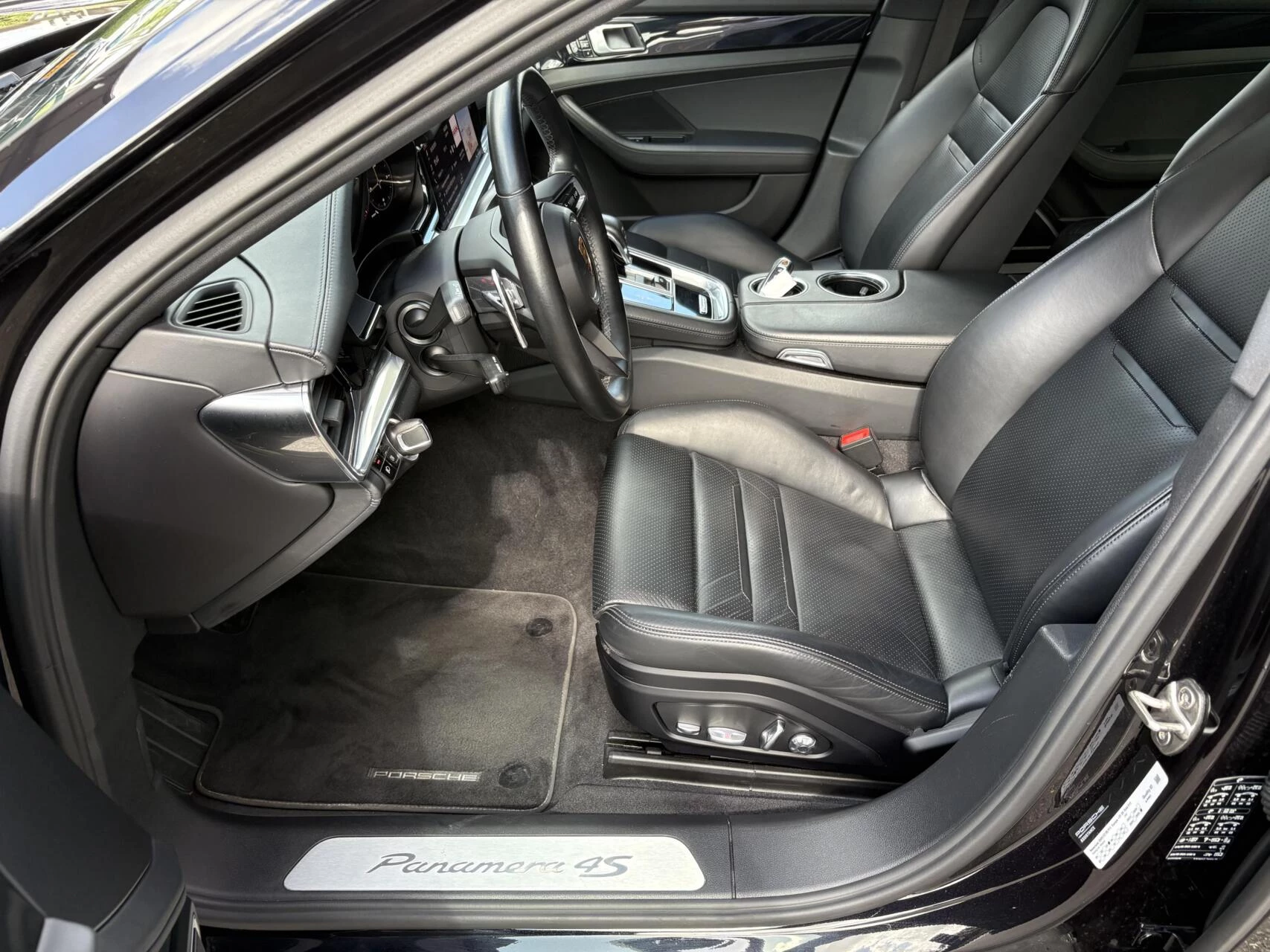 Hoofdafbeelding Porsche Panamera