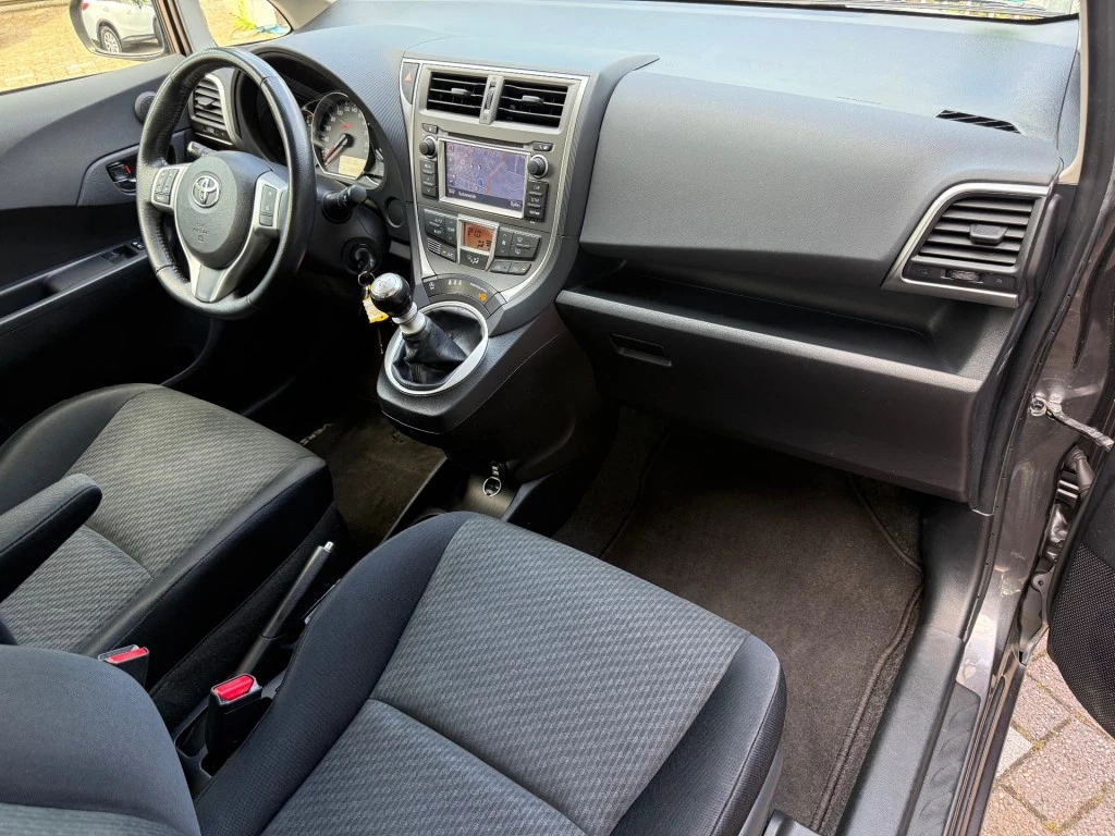 Hoofdafbeelding Toyota Verso-S