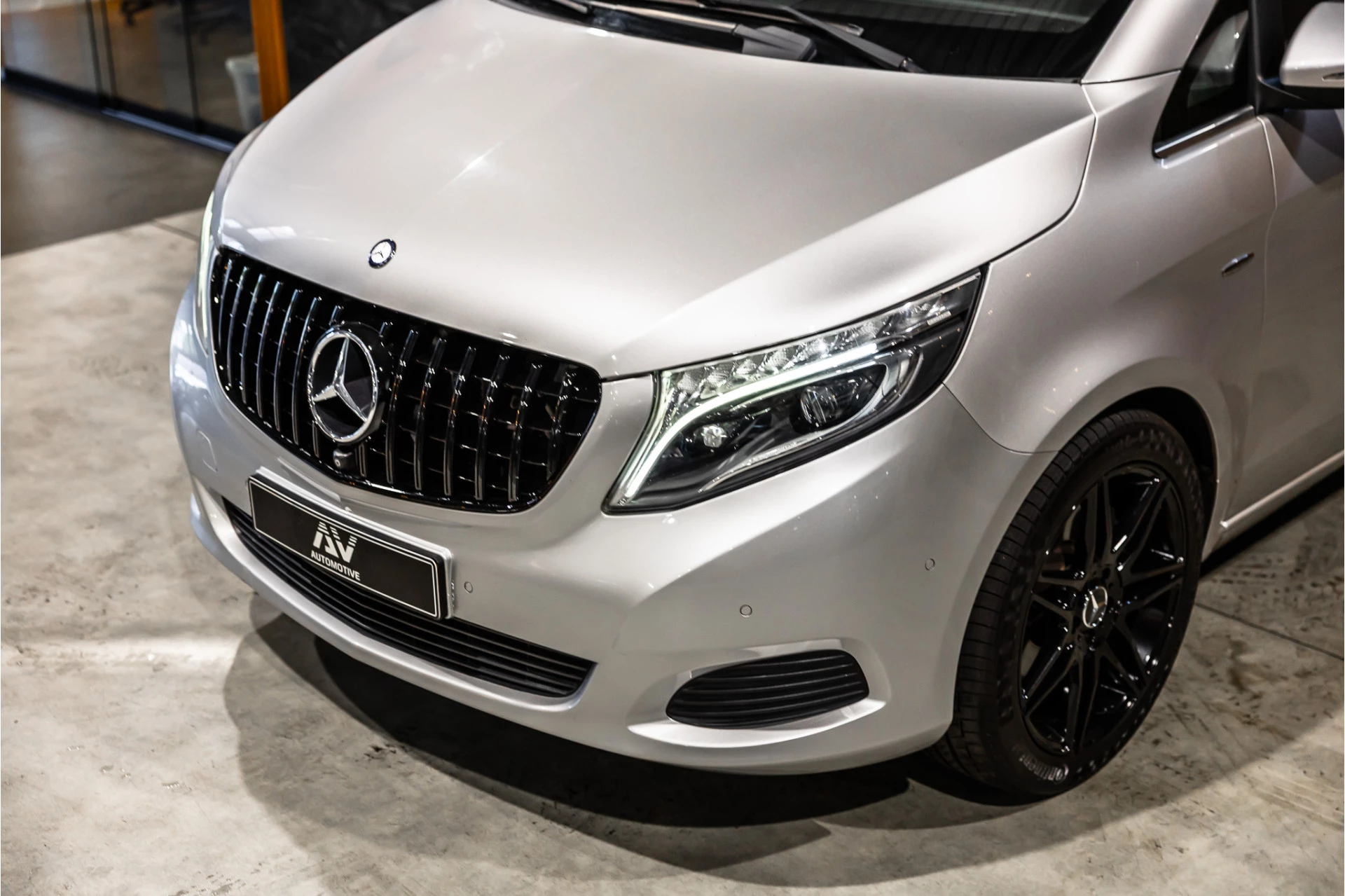 Hoofdafbeelding Mercedes-Benz V-Klasse