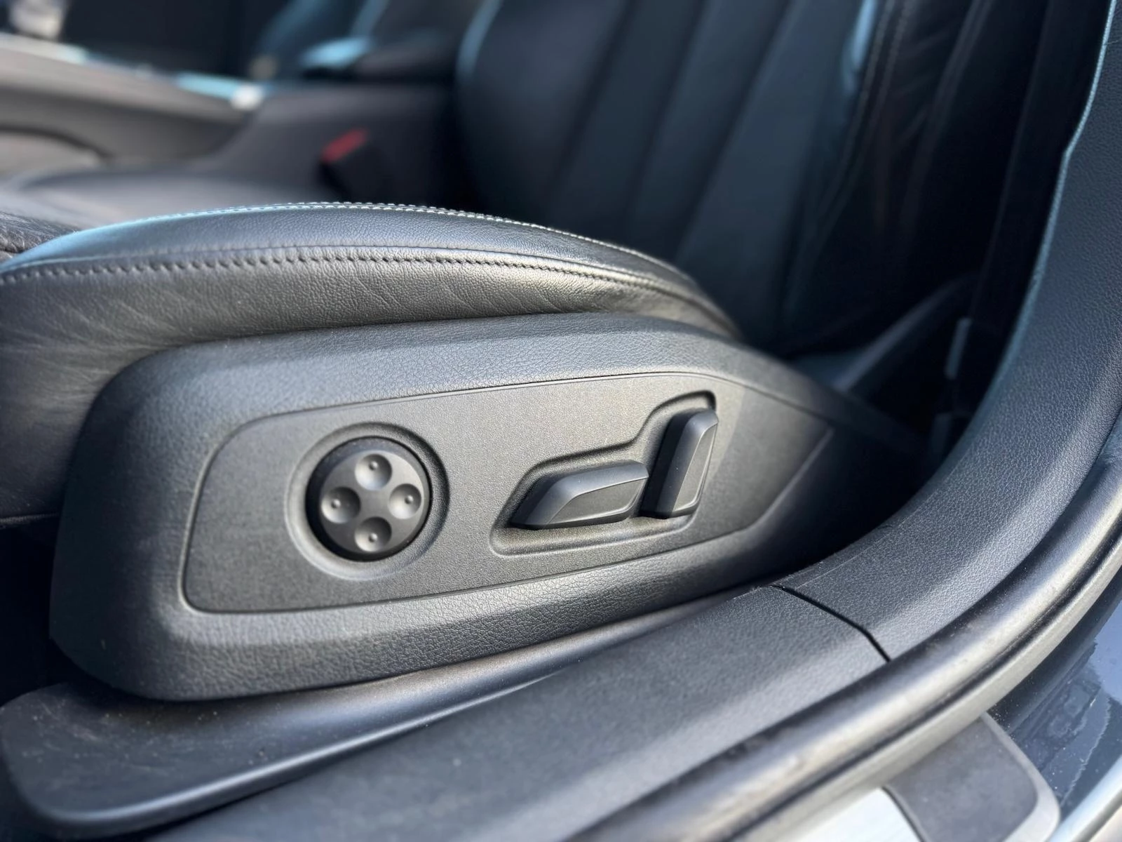 Hoofdafbeelding Audi S4