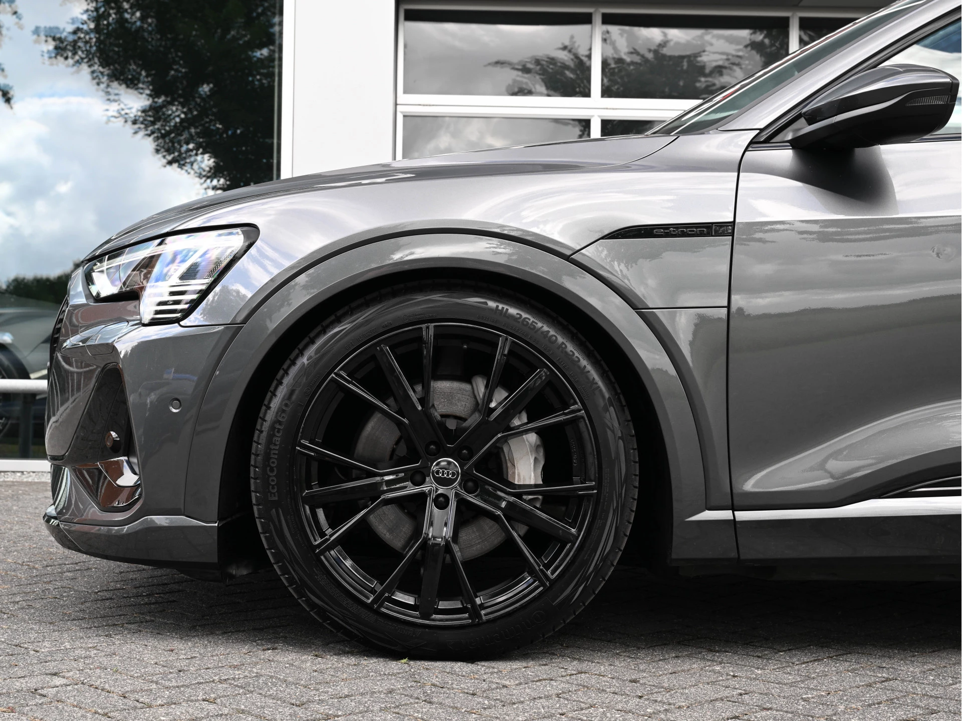 Hoofdafbeelding Audi e-tron