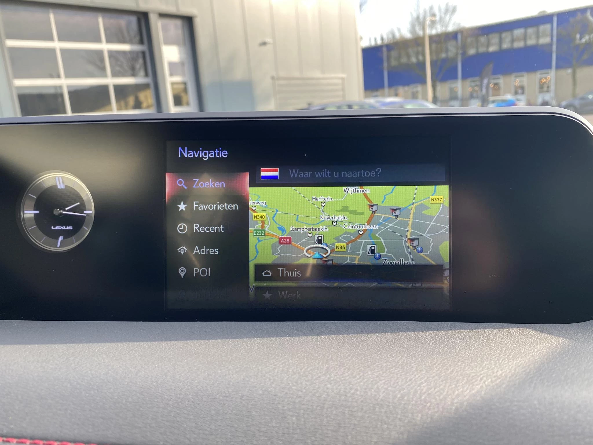 Hoofdafbeelding Lexus UX