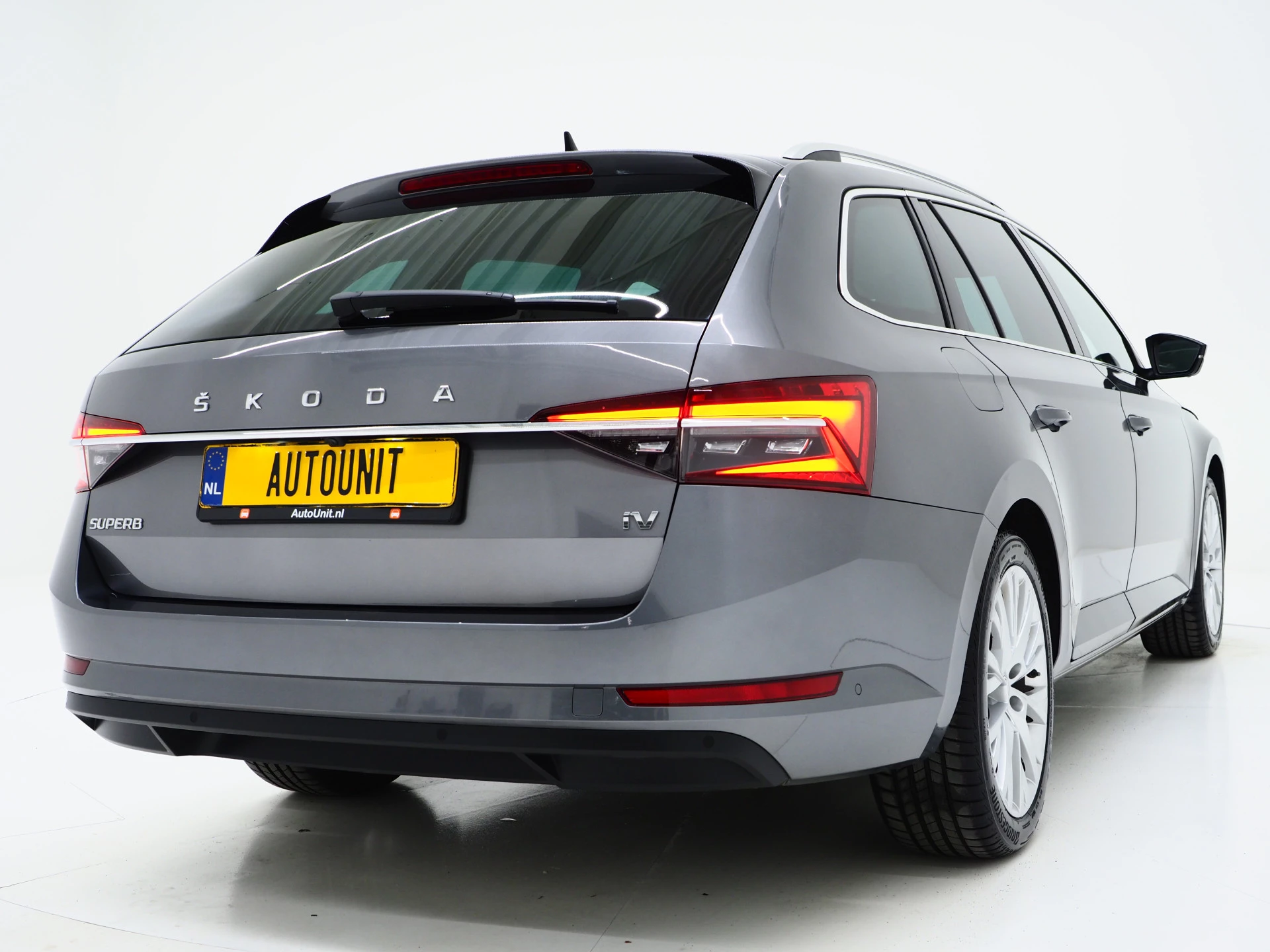 Hoofdafbeelding Škoda Superb