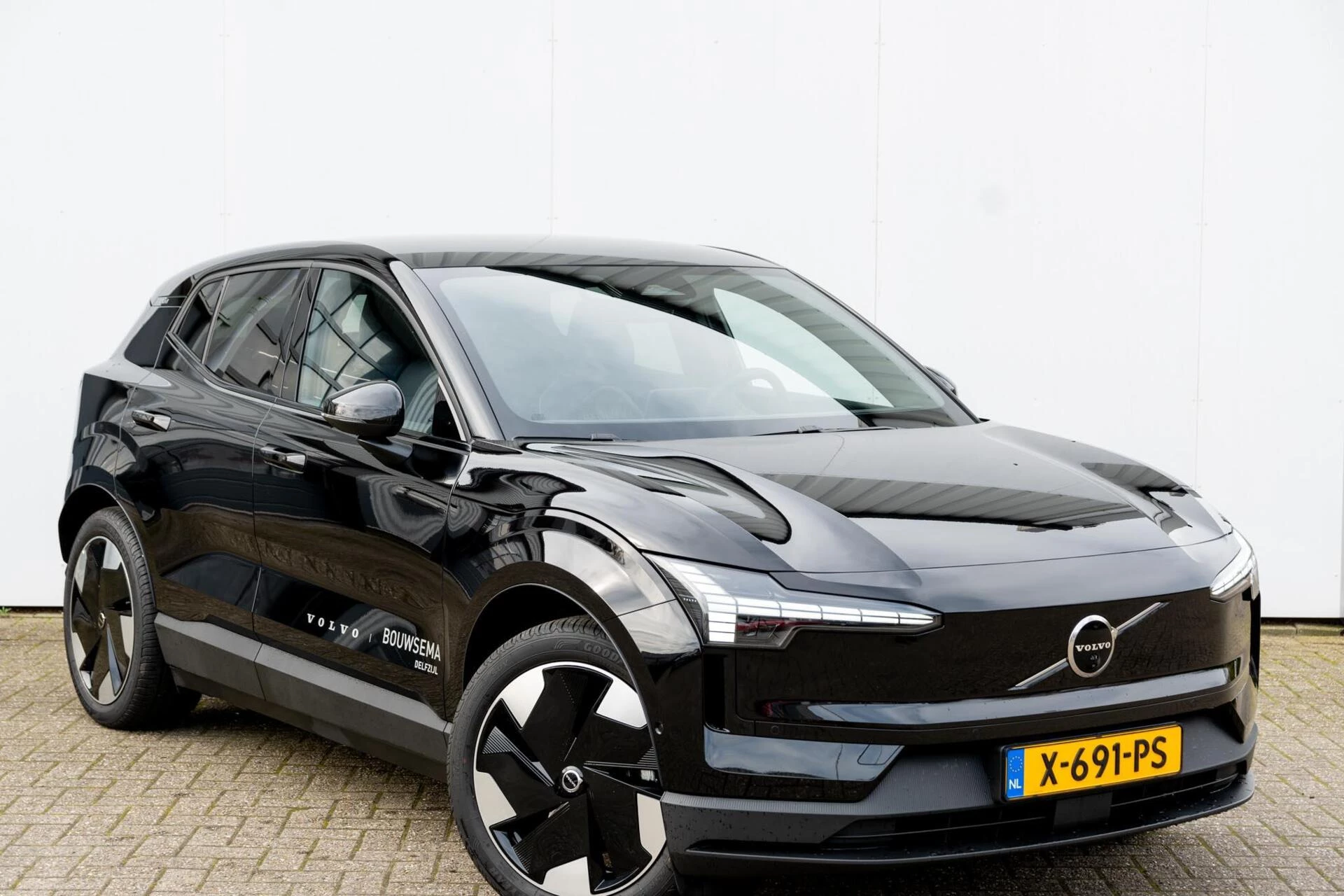 Hoofdafbeelding Volvo EX30