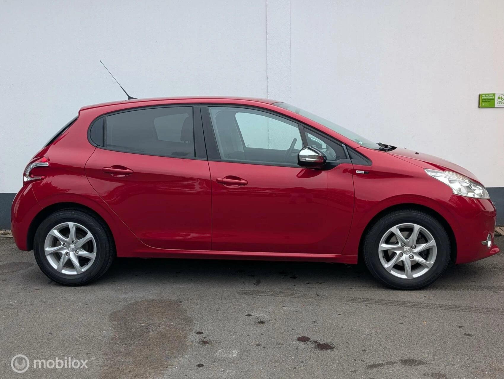 Hoofdafbeelding Peugeot 208