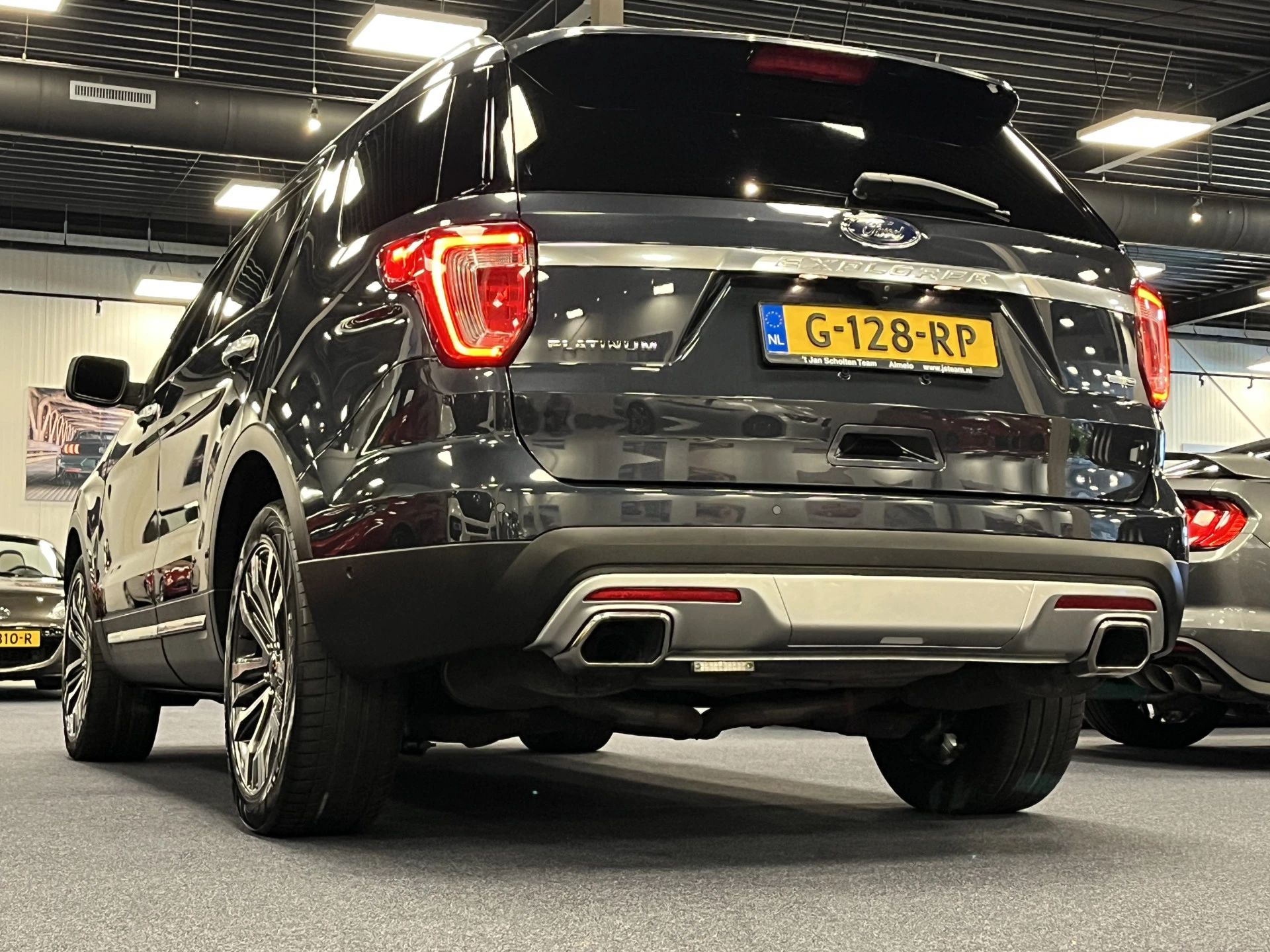 Hoofdafbeelding Ford Explorer