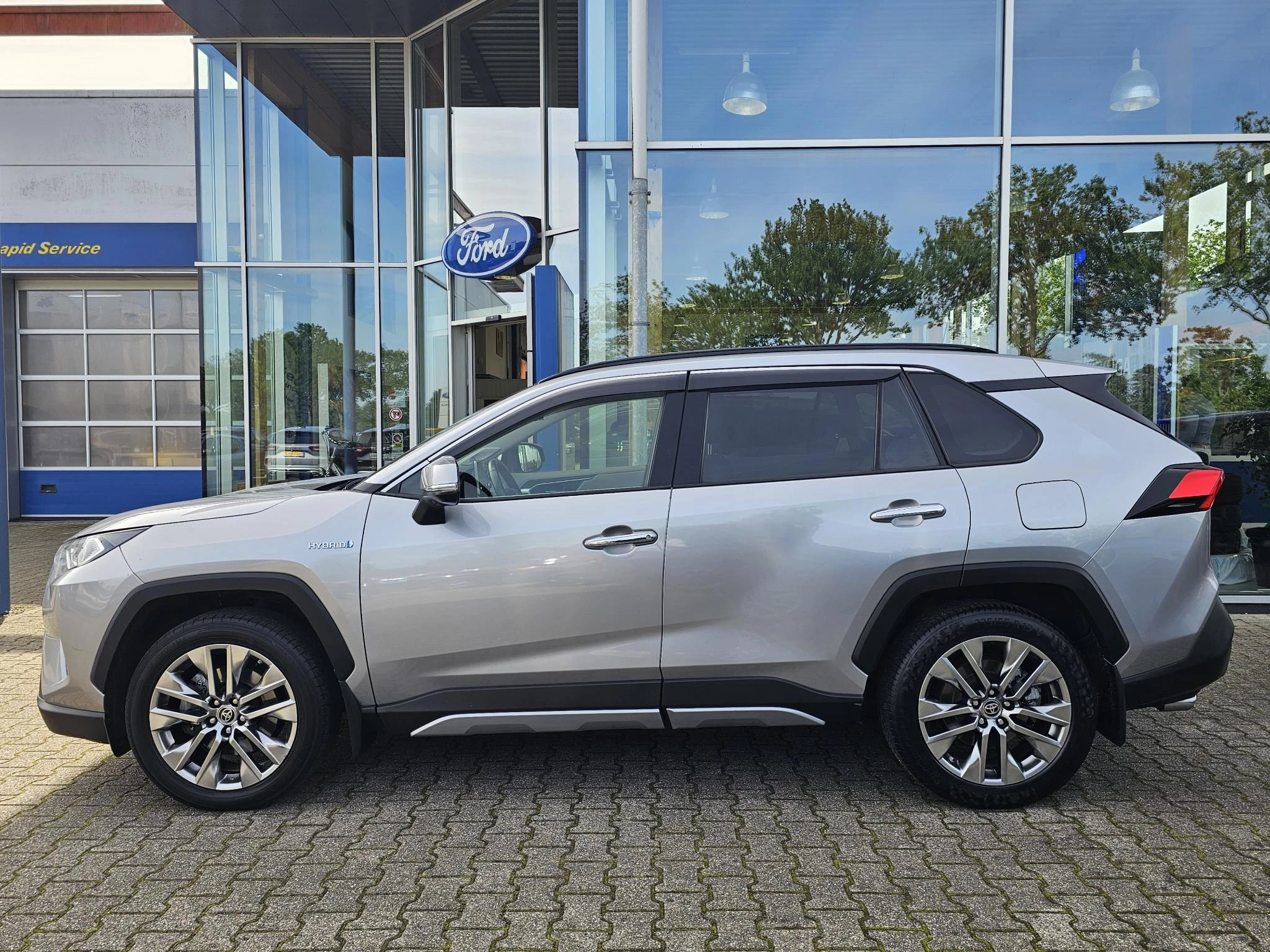 Hoofdafbeelding Toyota RAV4