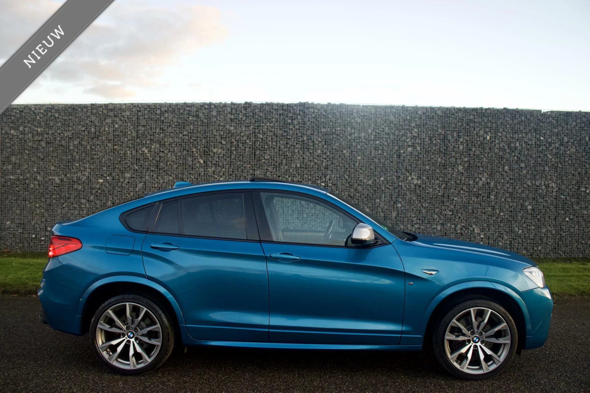 Hoofdafbeelding BMW X4