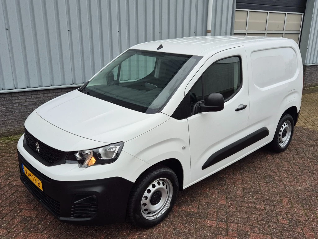 Hoofdafbeelding Peugeot Partner