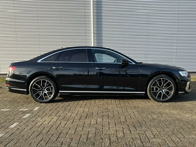 Hoofdafbeelding Audi A8