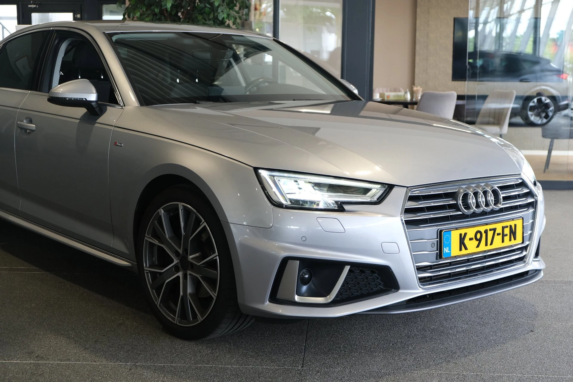 Hoofdafbeelding Audi A4