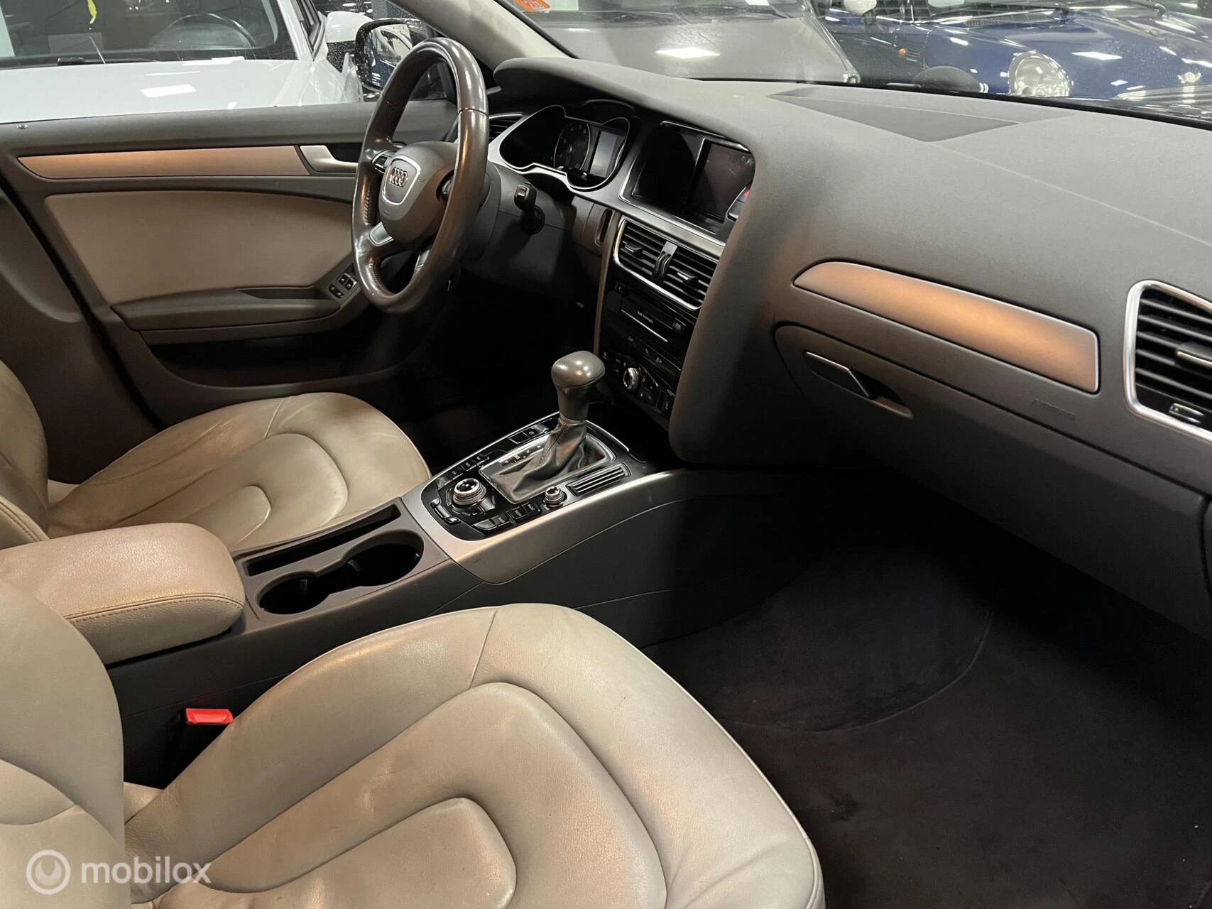 Hoofdafbeelding Audi A4