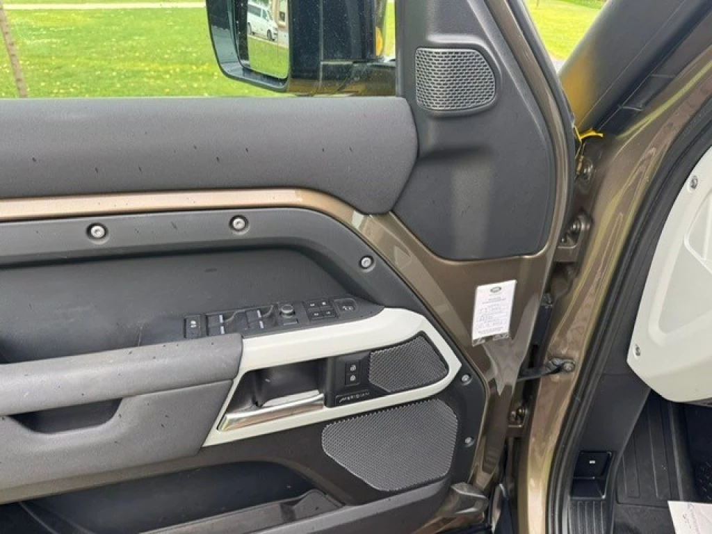 Hoofdafbeelding Land Rover Defender