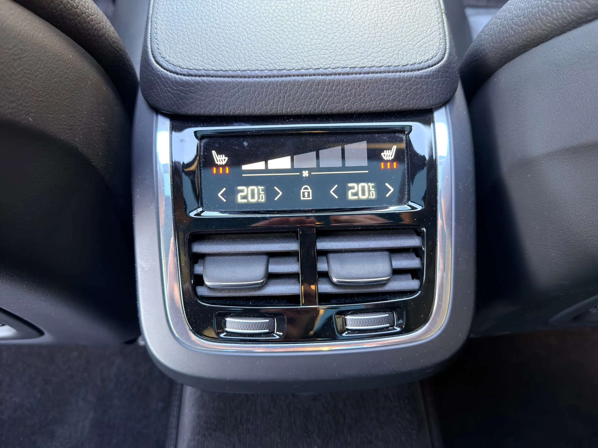 Hoofdafbeelding Volvo V90