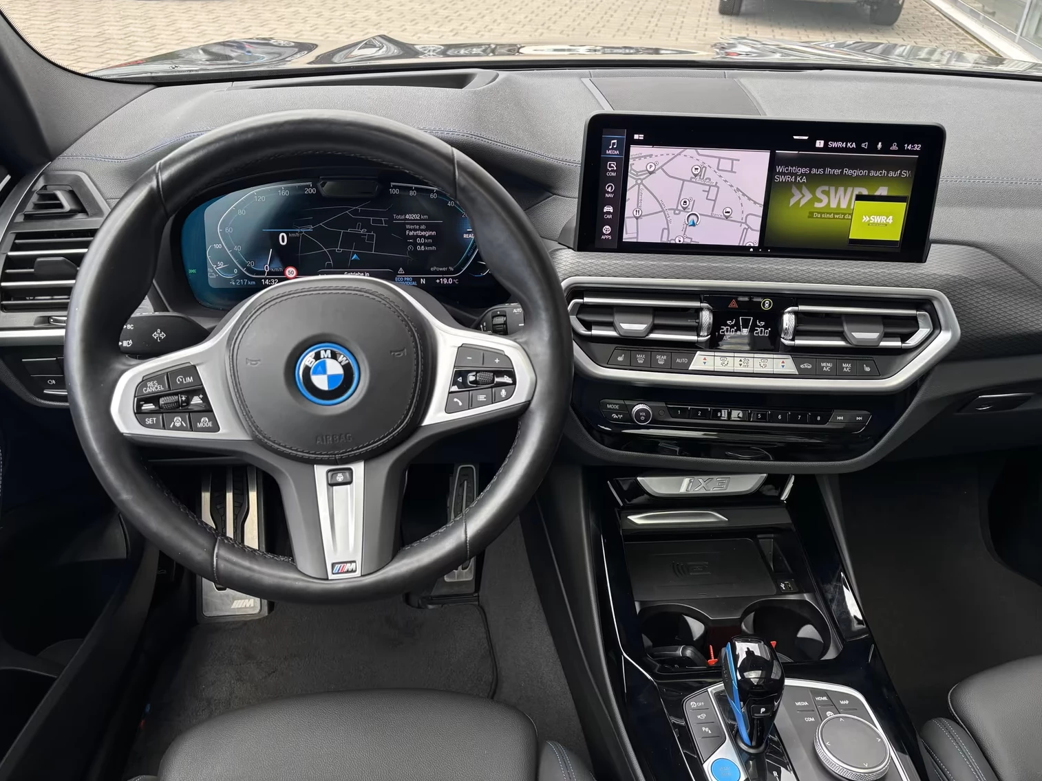 Hoofdafbeelding BMW iX3