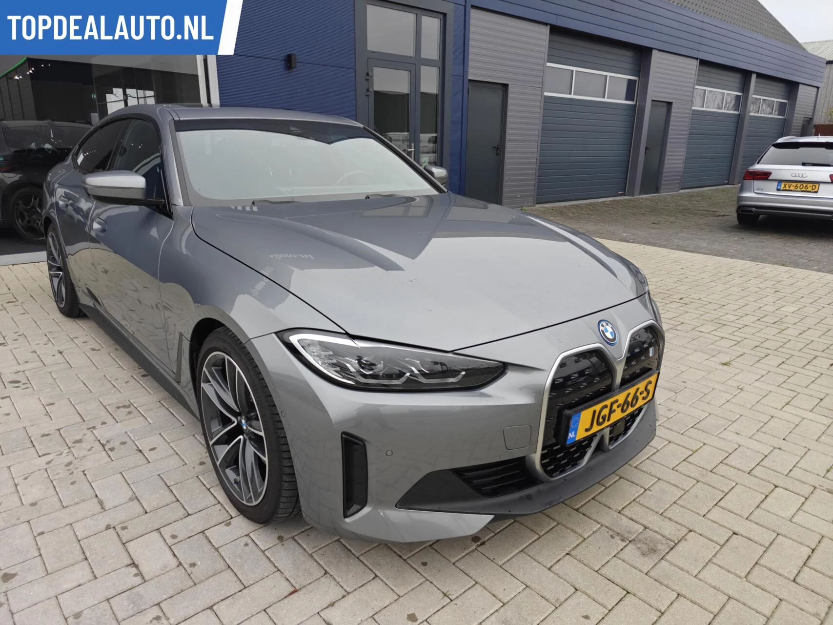Hoofdafbeelding BMW i4