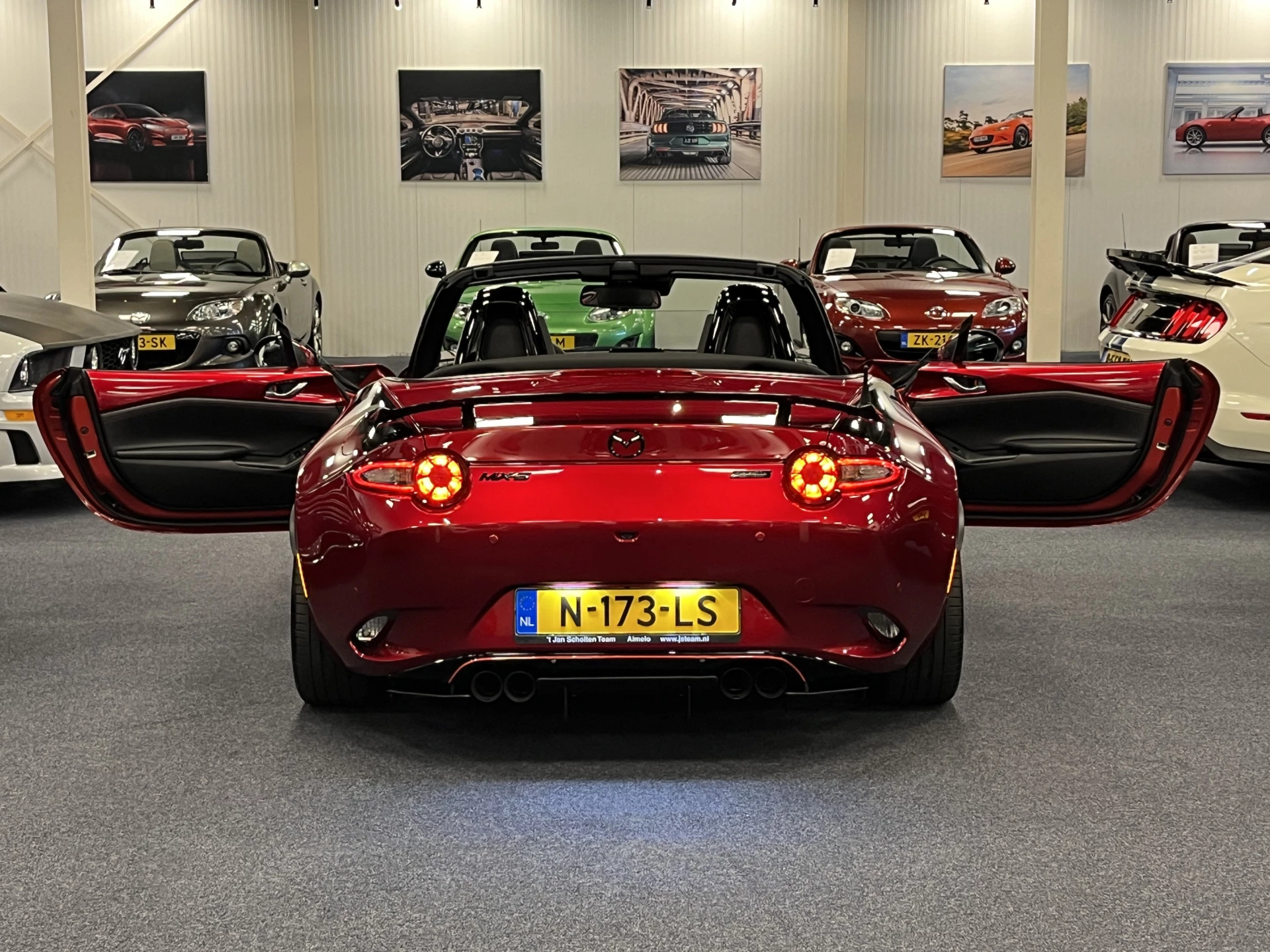 Hoofdafbeelding Mazda MX-5
