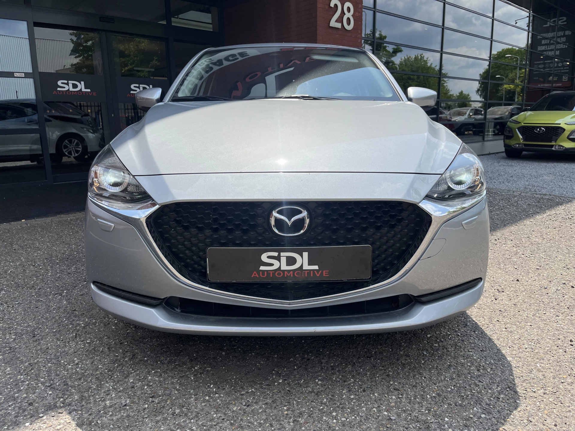 Hoofdafbeelding Mazda 2