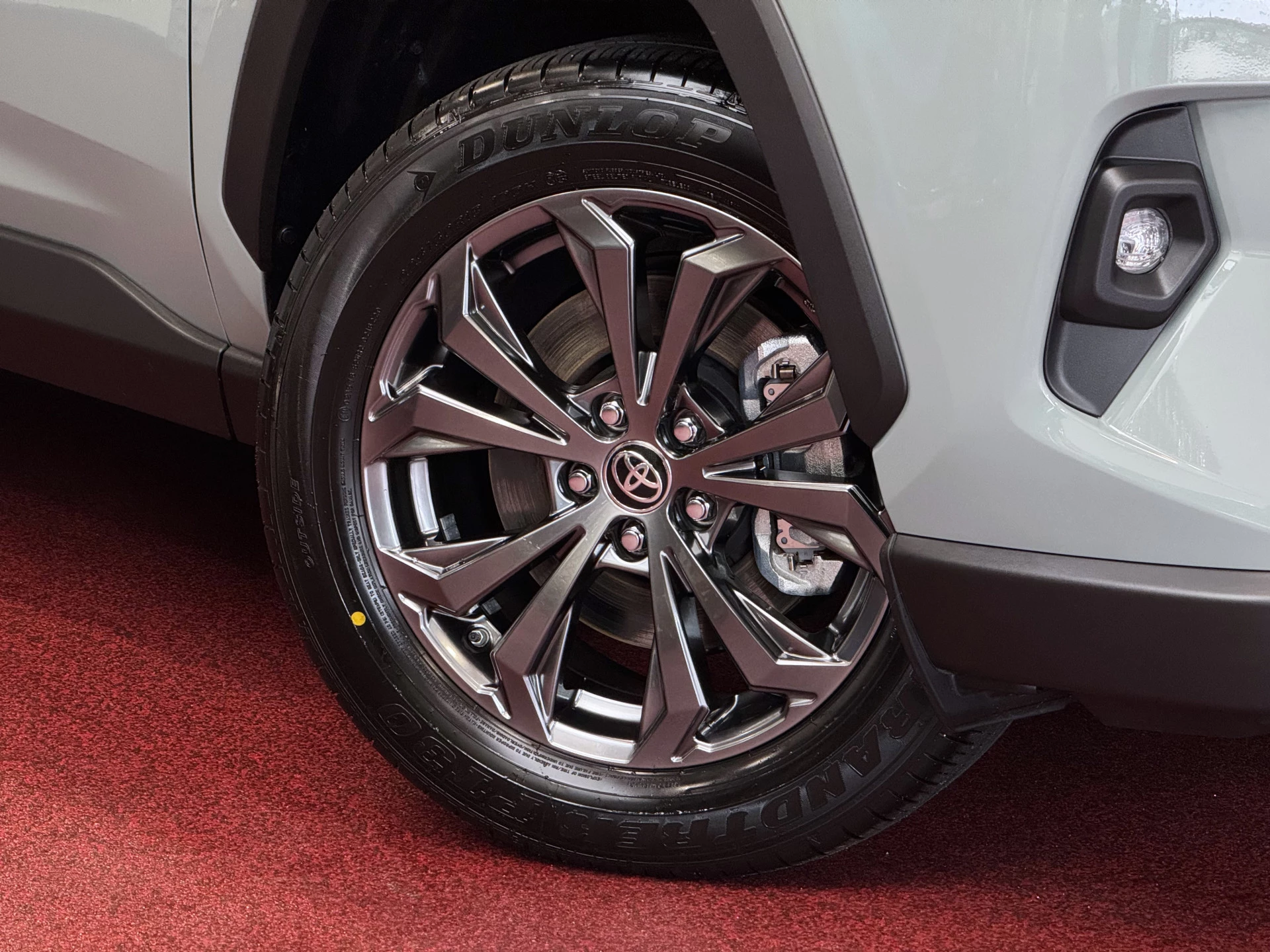 Hoofdafbeelding Toyota RAV4