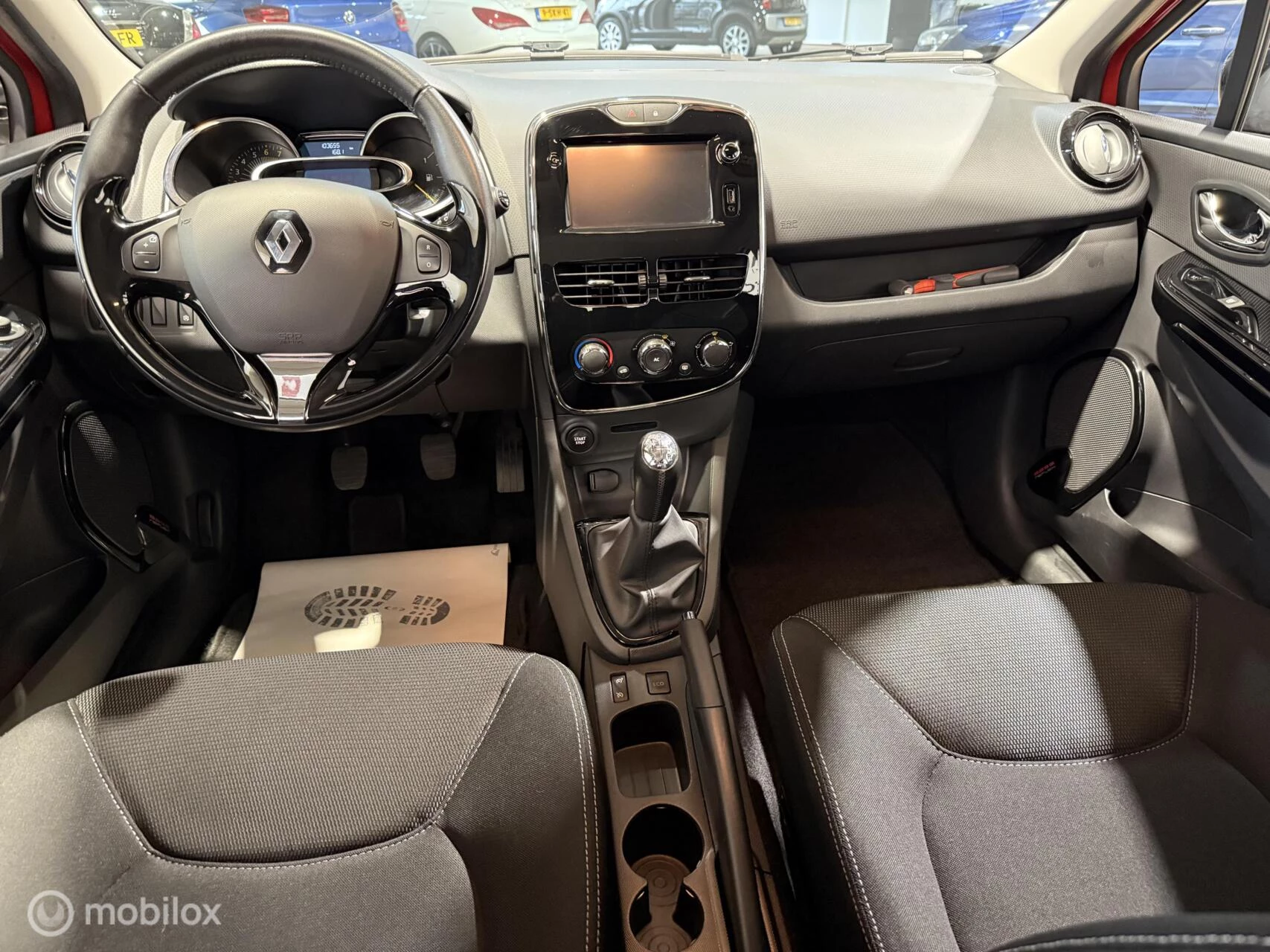 Hoofdafbeelding Renault Clio