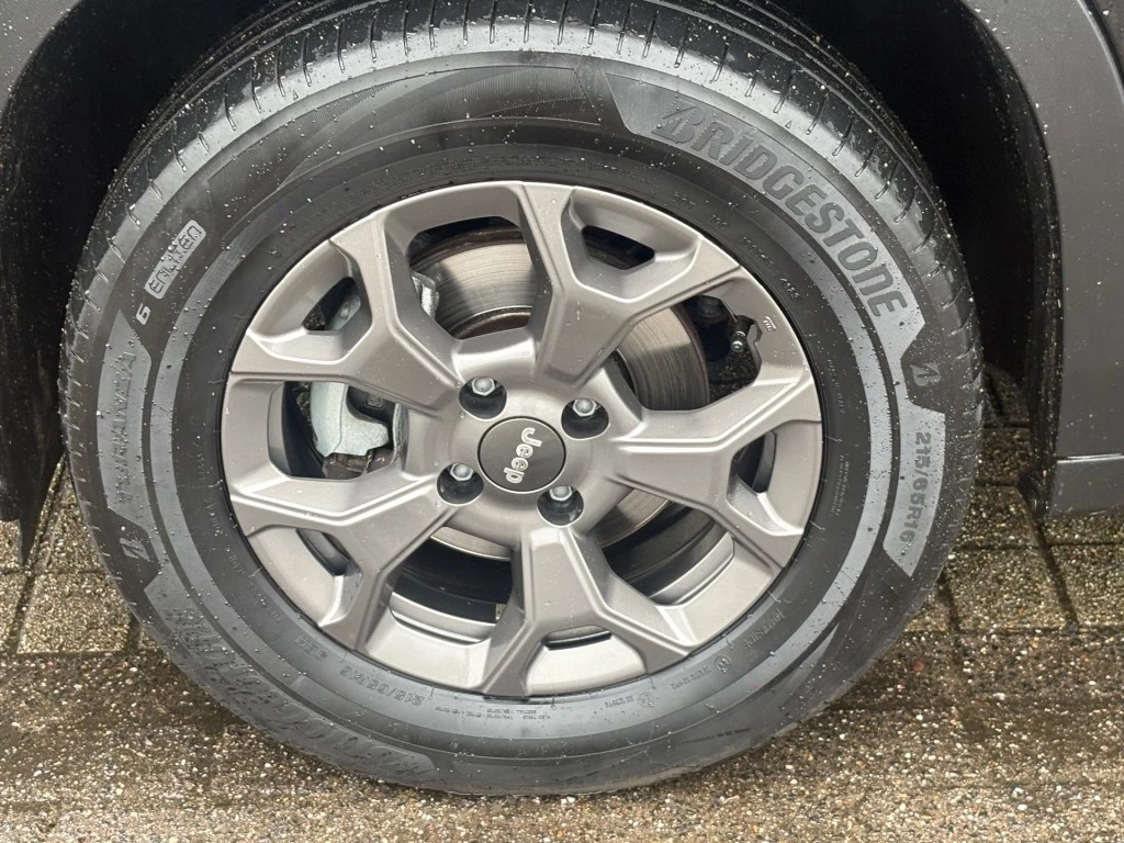 Hoofdafbeelding Jeep Avenger