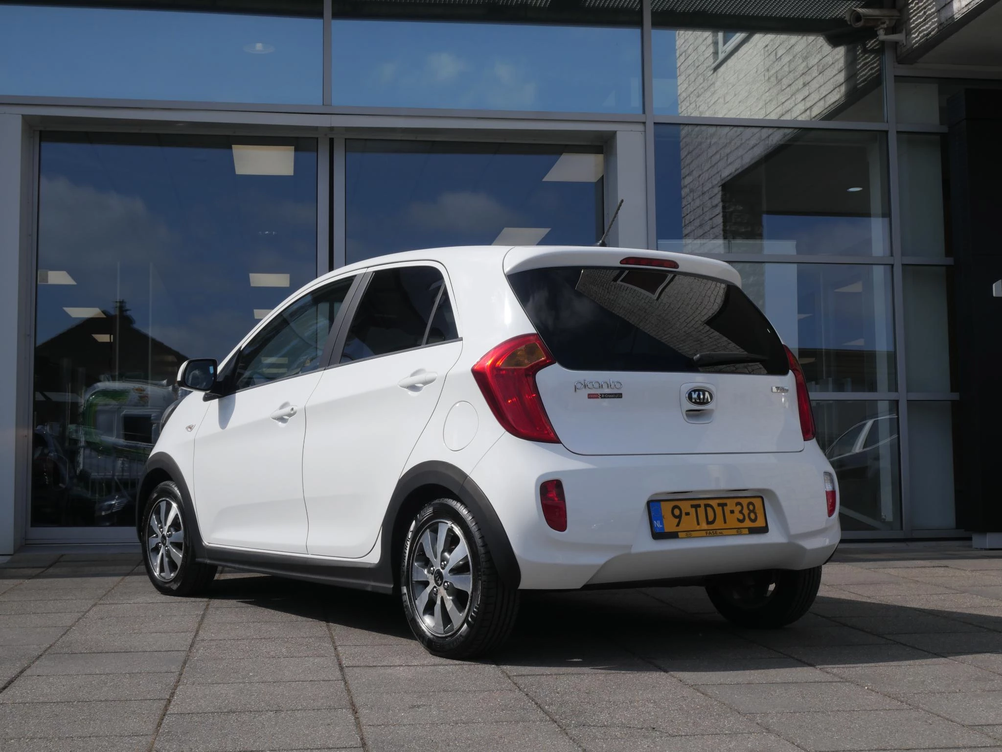 Hoofdafbeelding Kia Picanto