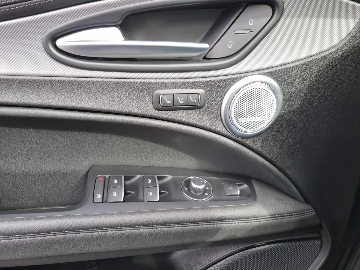 Hoofdafbeelding Alfa Romeo Stelvio