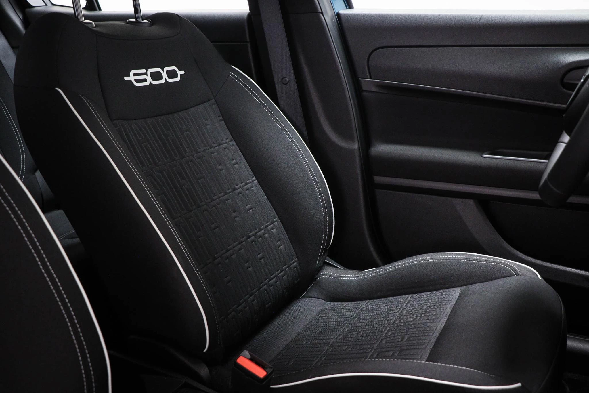 Hoofdafbeelding Fiat 600