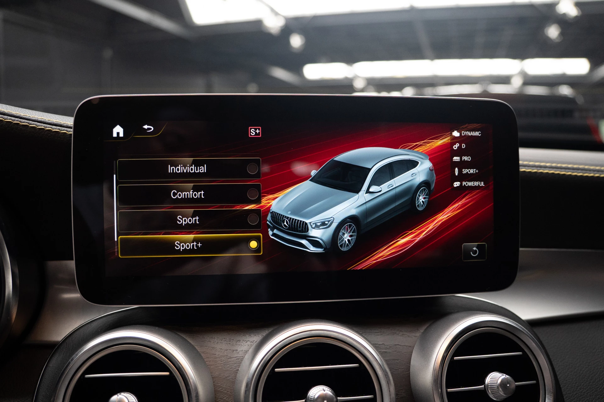 Hoofdafbeelding Mercedes-Benz GLC