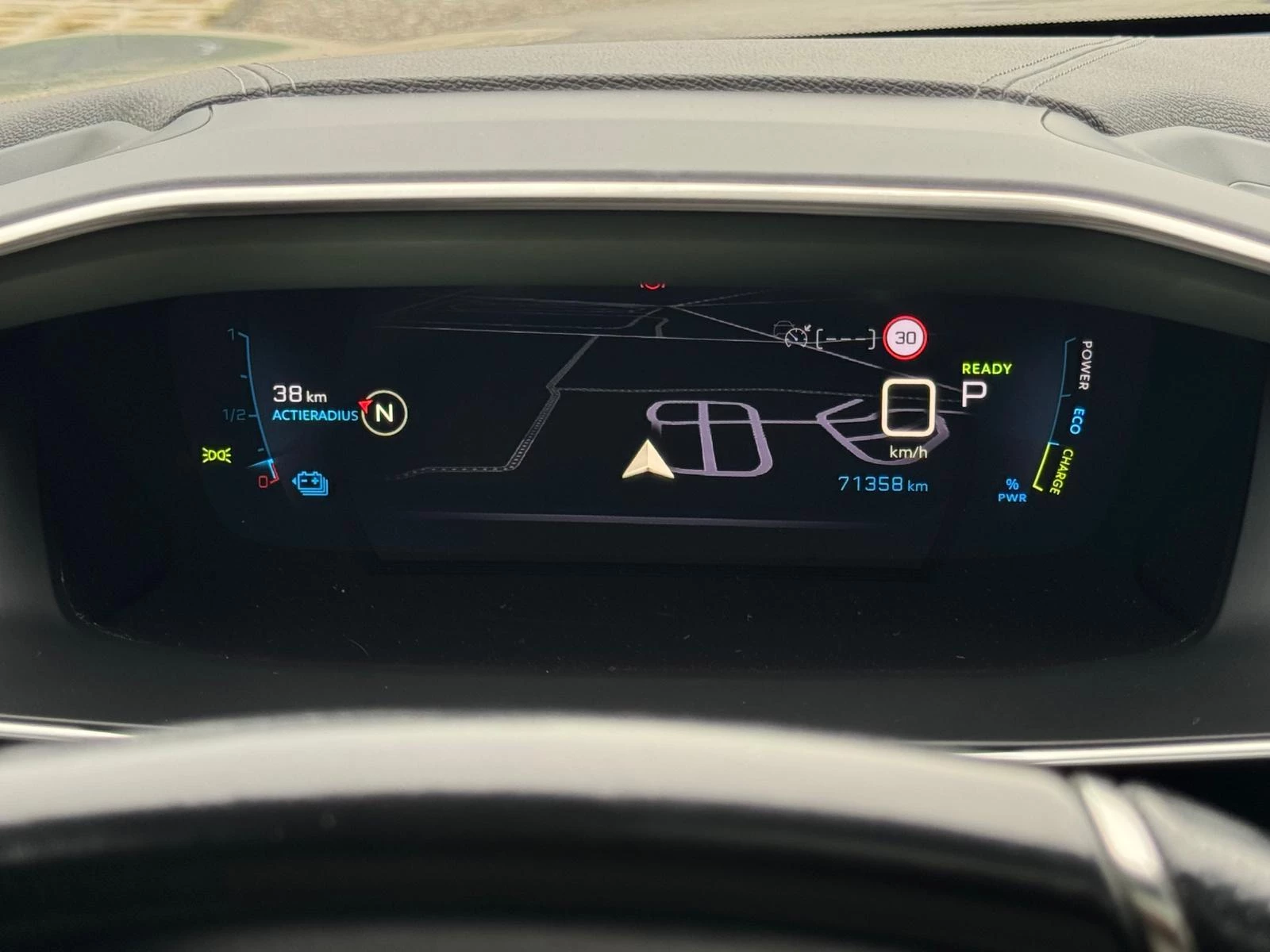 Hoofdafbeelding Peugeot e-208