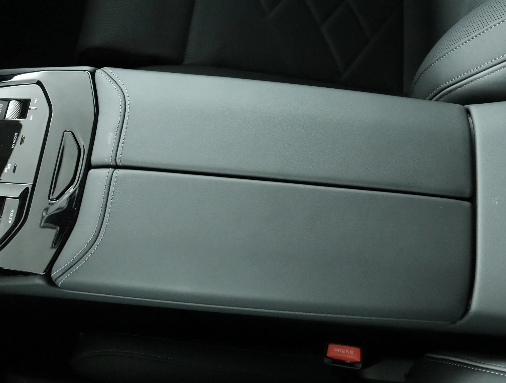 Hoofdafbeelding BMW i5