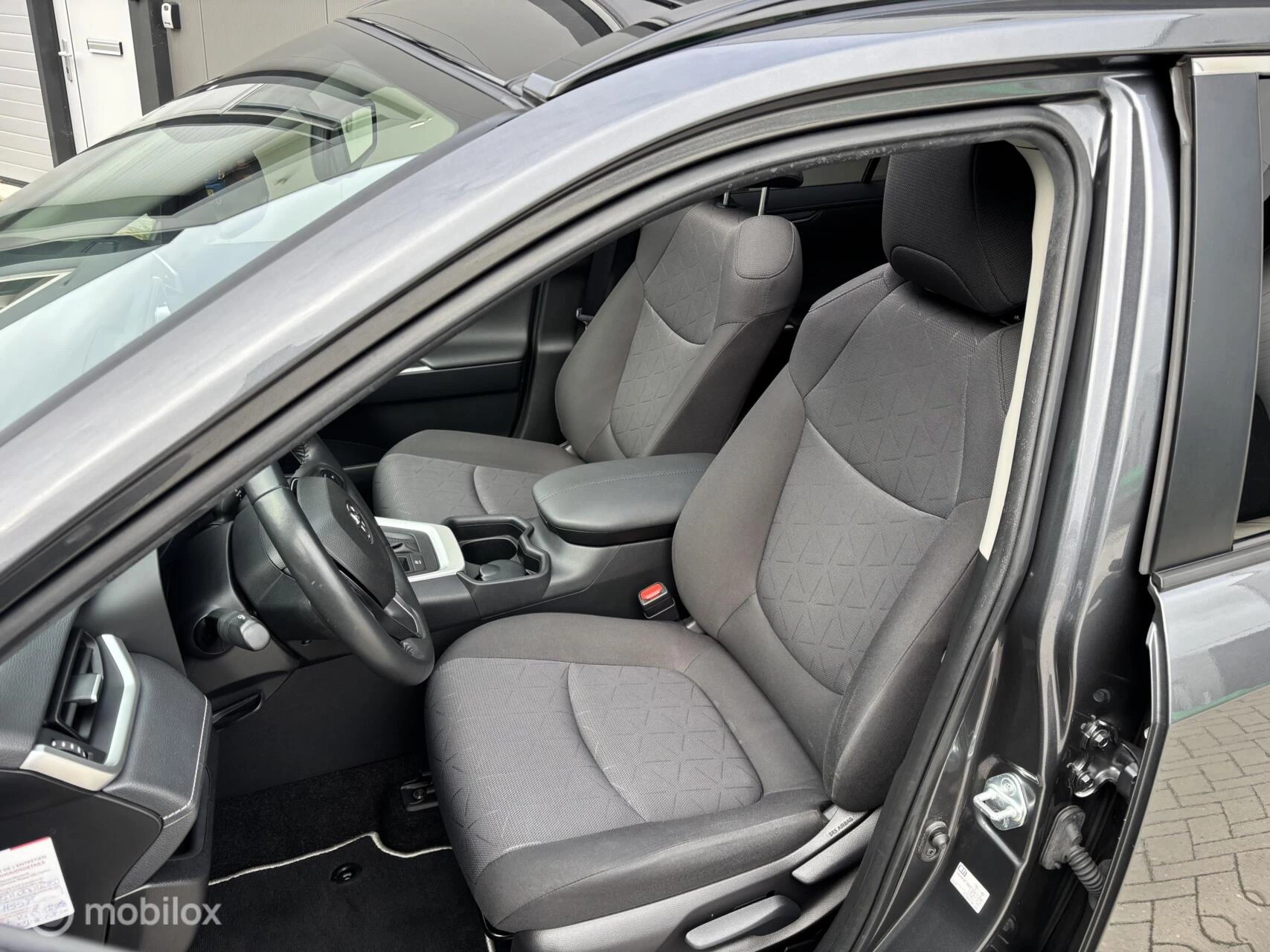 Hoofdafbeelding Toyota RAV4