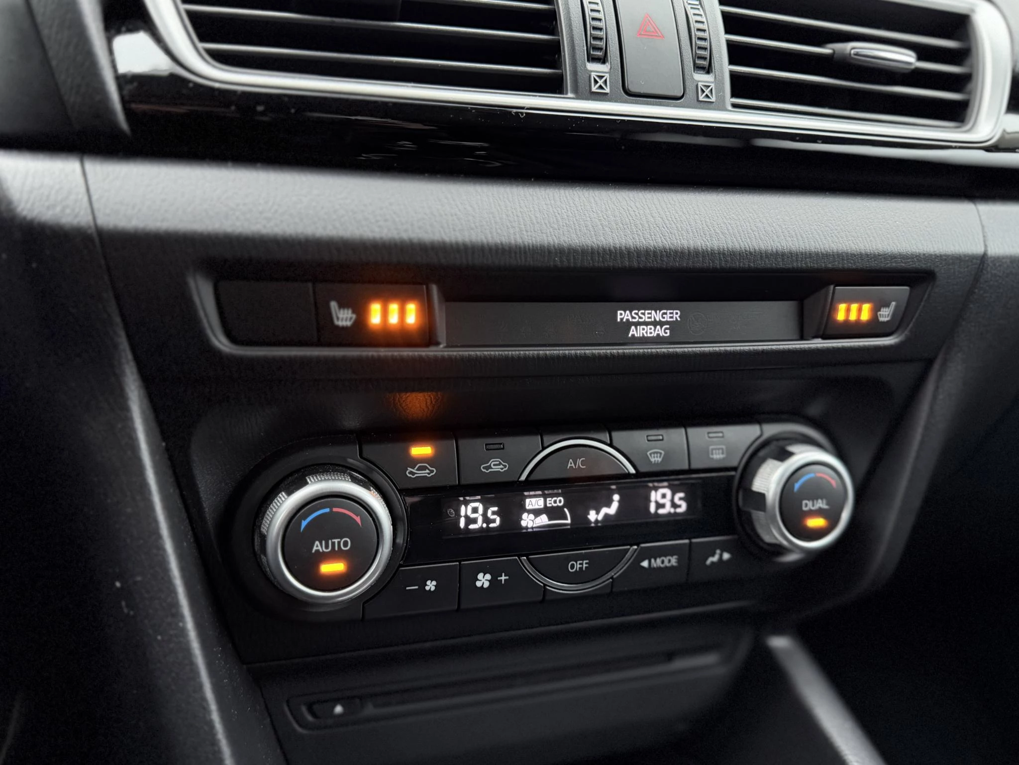 Hoofdafbeelding Mazda 3