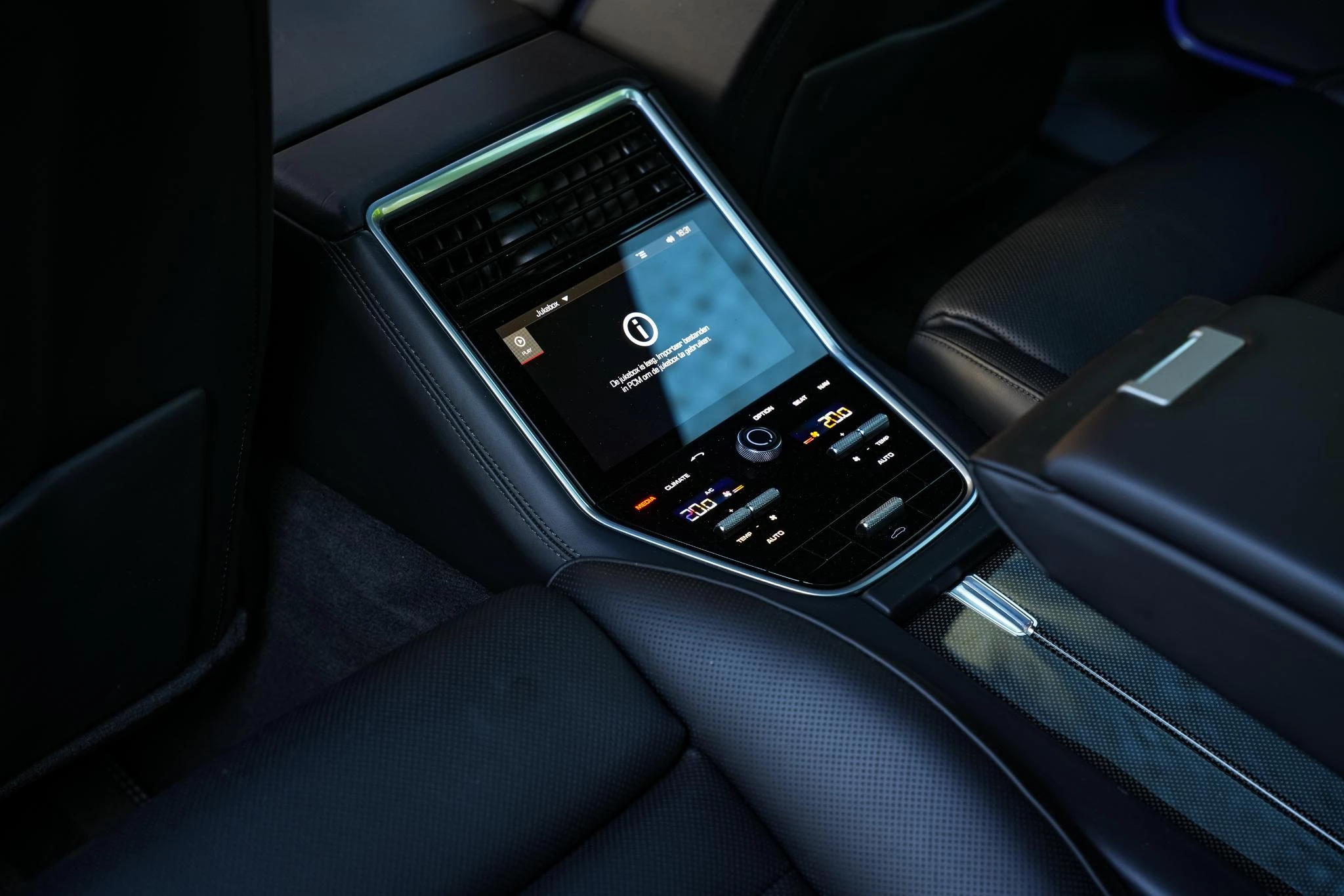 Hoofdafbeelding Porsche Panamera