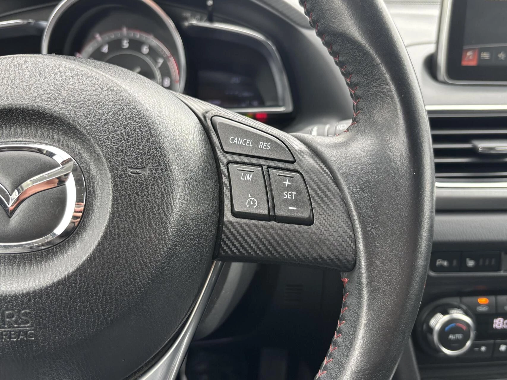 Hoofdafbeelding Mazda 3