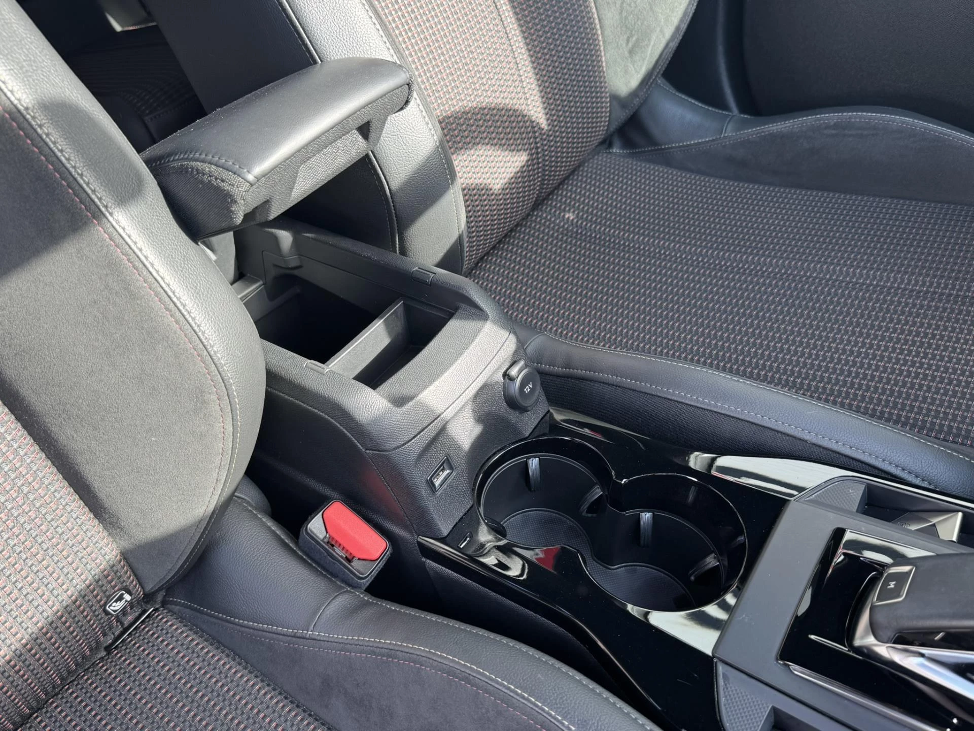 Hoofdafbeelding DS DS 3