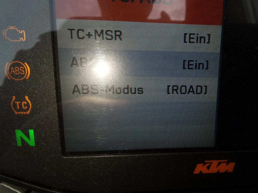 Hoofdafbeelding KTM 690